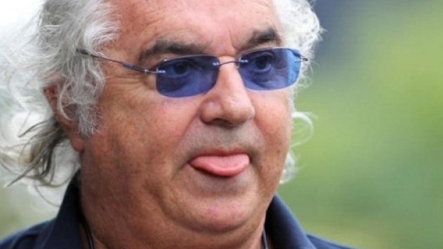 Briatore definisce la Puglia provinciale