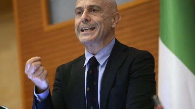 Il ministro dell'Interno ha dichiarato che non autorizzer&agrave; la manifestazione del movimento di estrema destra.