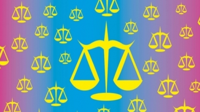 Oroscopo di domani 16 ottobre 2017 | Luna in Bilancia e Mercurio in Scorpione: ecco chi chi gongola e i segni fortunati