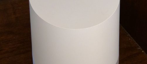 Google home speaker www.en.wikipedia.org