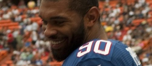 Julius Peppers is brilliant. (Image Credit: DR Cotton/Wikimedia Commons)