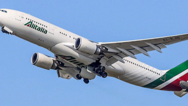 Alitalia pronta a decollare, 850 milioni in cassa