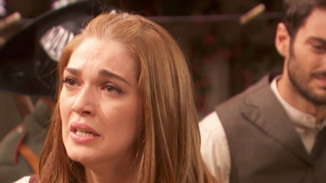 Il Segreto anticipazioni: Francisca non alzer&agrave; un dito per salvare Saul dalla morte