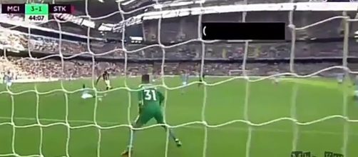Man City continues their impress performance against Stoke. [Image Credit: mhskw/YouTube]