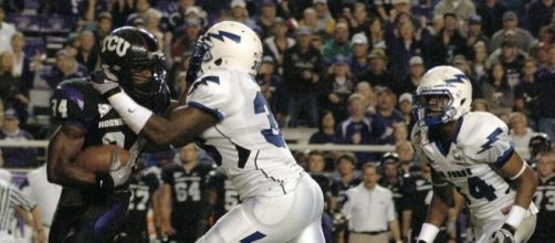 TCU has been given a gift. [Image via John Van Winkle/Wikimedia Commons]