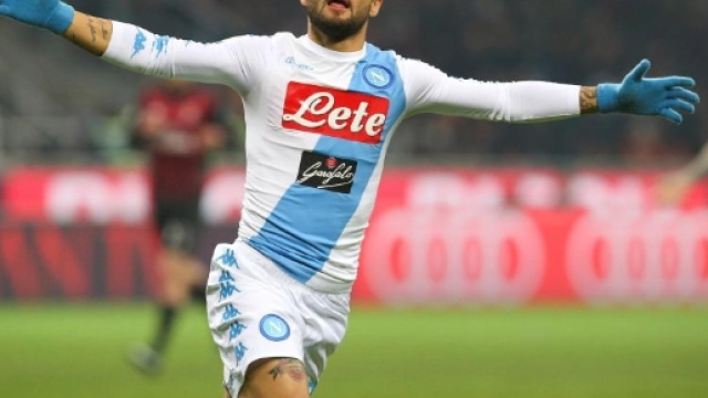 Arsenal to launch bid for Napoli star Lorenzo Insigne after ... - thesun.co.uk