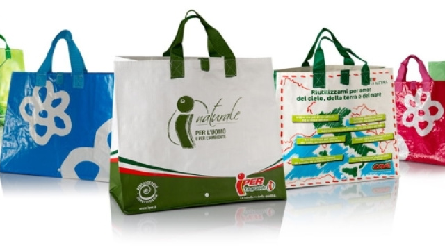 Borse riutilizzabili pericolose per la salute