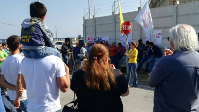 Manifestazione contro progetto riqualificazione centrale Enel "Ettore Majorana" di Termini Imerese