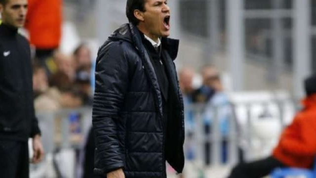 Rudi Garcia passe un savon &agrave; son joueur
