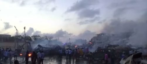 Massive destruction in Mogadishu due to truck bomb explosion. [Image Credit: Al Jazeera English/ YouTube screencap]