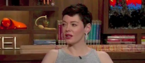 The actress is one of many of Harvey Weinstein's alleged sexual harassment victims. [Image via paigebruxa/YouTube screencap]