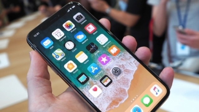 iPhone X ci garantisce maggiore riservatezza