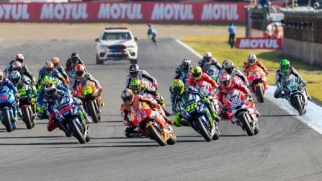 Orari MotoGP TV, Gp d'Australia in diretta Sky e differita Tv8, domenica 22 ottobre