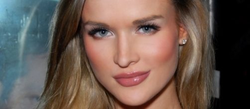 Joanna Krupa slams 'lazy' people who aren't fit / photo via Toglenn, Wikimedia Commons