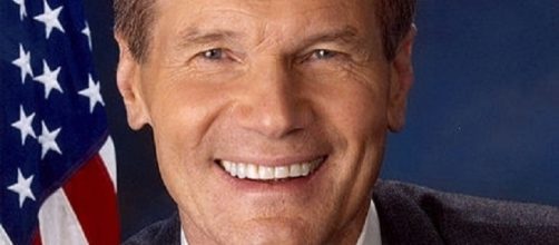 Senator Bill Nelson [image courtesy United States Senate wikimedia commons]