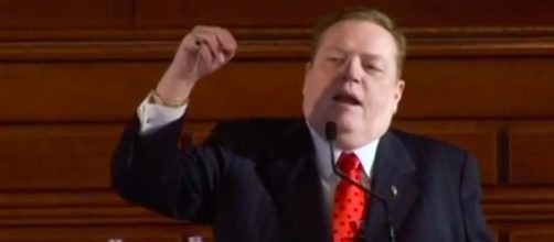 The porn producer has offered rewards for evidence of corrupt politicians in the past. [Image Credit: Full Documentary/YouTube]