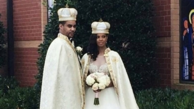 Ariana Austin e il principe yoel il giorno del matrimonio. Foto Instagram