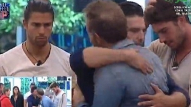 Daniele Bossari rientra nella Casa del GF Vip