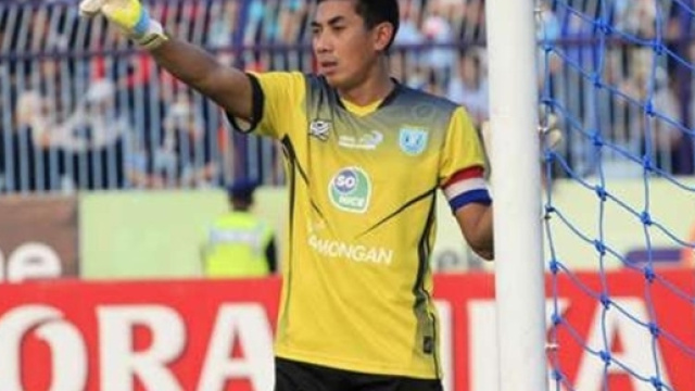 Indonesian footballer Choirul Huda dies after collision with ... - hindustantimes.com