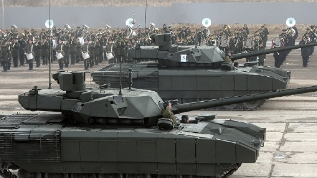 La Cina starebbe per spostare artiglieria pesante al confine con al Corea del Nord. Immagini di repertorio.