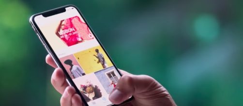 Apple removed the home button in order to create an edge-to-edge display. [Image via Apple/YouTube screencap]