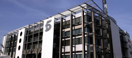 Nueva guerra entre presentadoras en Telecinco.