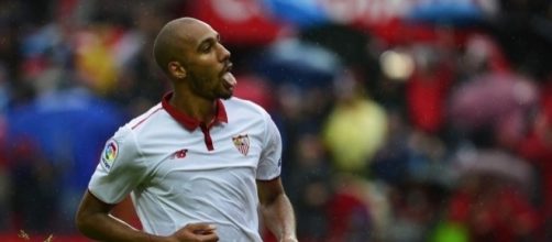 Sevilla midfielder Steven N'zonzi in action for his team in the past. (Image Credit: Javier Merino/Flickr)