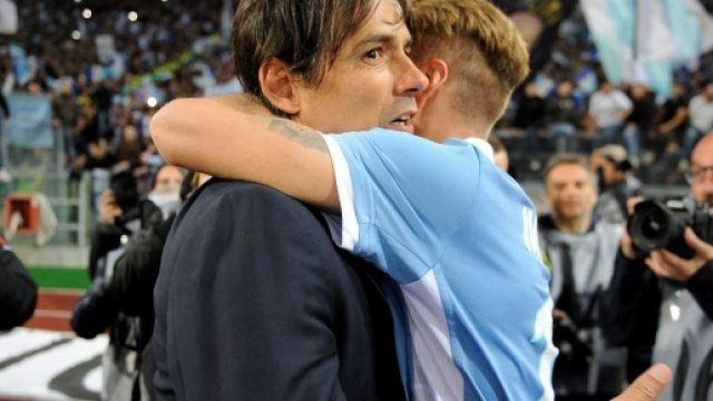 L'abbraccio tra Inzaghi e Immobile nella finale di Supercoppa