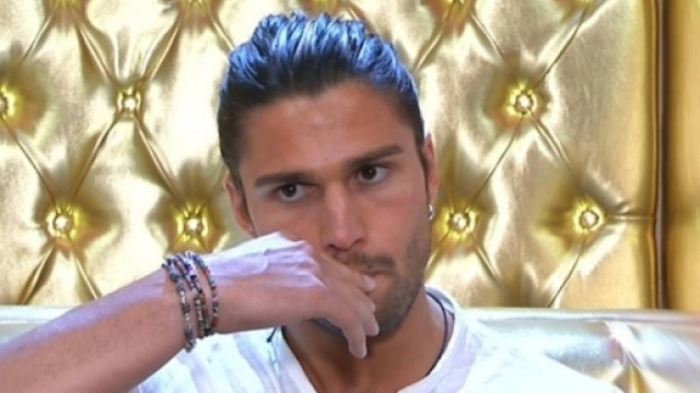 Luca Onestini ha bestemmiato? Ecco il video incriminato