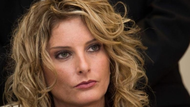 Una concorrente di Apprentice accusa Trump di molestie sessuali ... - lastampa.it