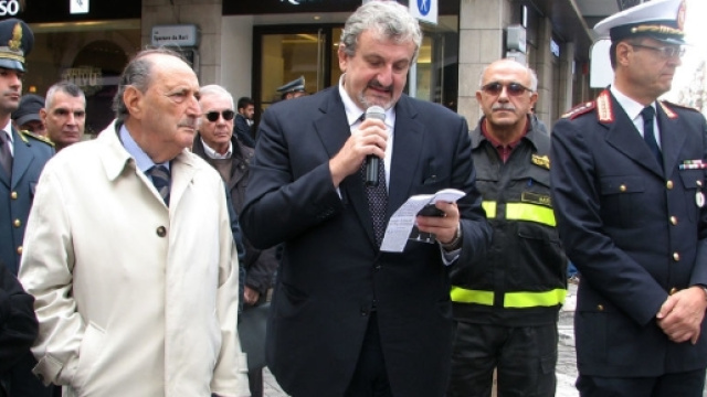 Via Sparano: cerimonia in ricordo di Benedetto Croce - baritoday.it