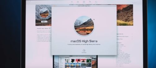 Mac users suggested in the Apple community forum temporary solutions for the iMessages delay issue. [Image Credit: Computer Clan/YouTube]