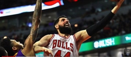 Mirotic layup - image- NBA Network / Youtube