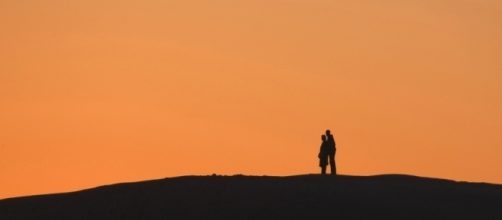 Romantic couple / Damian Gadal via Flickr