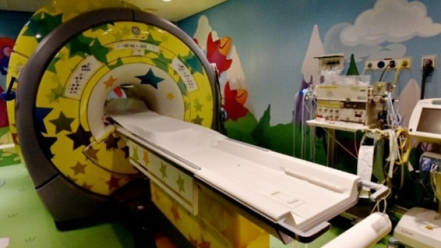 La risonanza diventa un bosco incantato per i bambini del Regina ... - repubblica.it