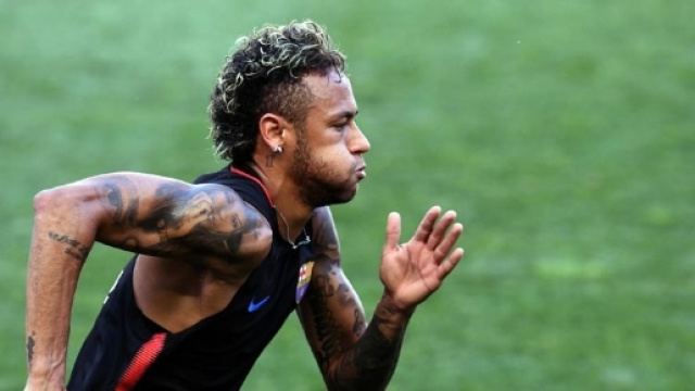 Le salaire de Neymar va servir de r&eacute;f&eacute;rence pour les plus grands joueurs du monde - liberation.fr