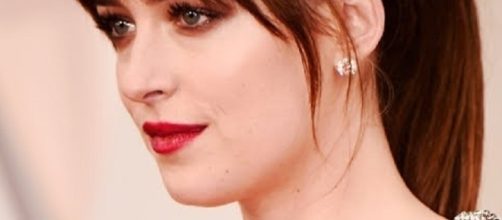 Is Dakota Johnson dating Chris Martin or Jon Hamm? [ Image credit - Mila Dornan | YouTube