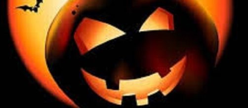 Halloween Lantern [image courtesy of Kim St&oslash;vring flickr]