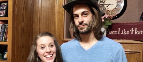 Jill Duggar and Derick Dillard [Image via Derick Dillard/Twitter]