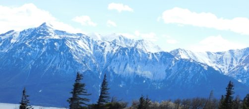 Mountains off of Alyeska Highway. [Image Credit: David Housley]