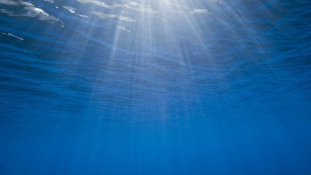 Scoperte piramidi sottomarine di presunta origine aliena.