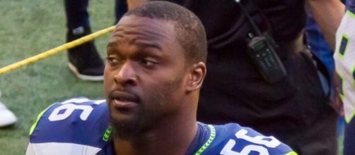 Cliff Avril 2015 [Image by Mike Morris|Wikimedia Commons| Cropped | CC BY-SA 2.0 ]