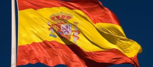 Por la bandera espa&ntilde;ola - elmirondesoria.es