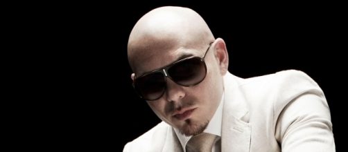 Pitbull extiende su mano solidaria a Puerto Rico