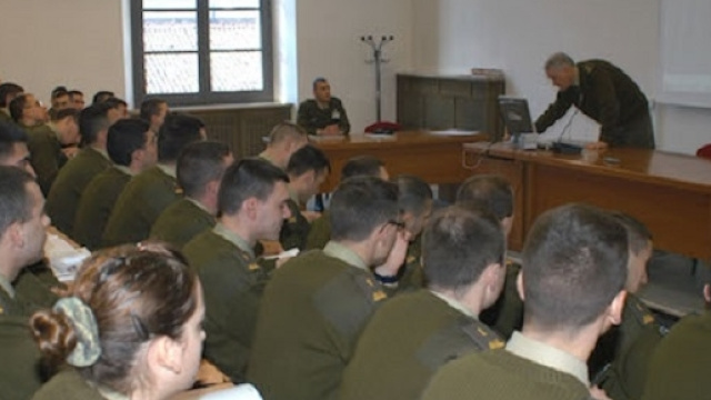 Prove di efficienza fisiche non pi&ugrave; fondamentali nei concorsi militari