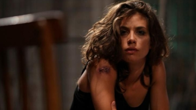 Rosy Abate - La Serie, con Giulia Michelini - immagine tratta da kataweb.it