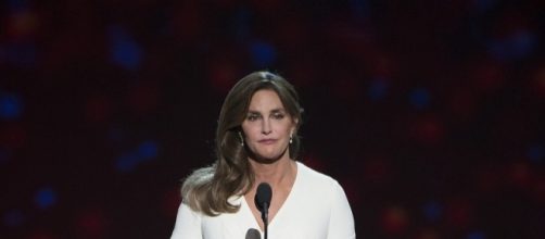 Caitlyn Jenner making a speech. [Image Credit: Disney ABC Television/Flickr]