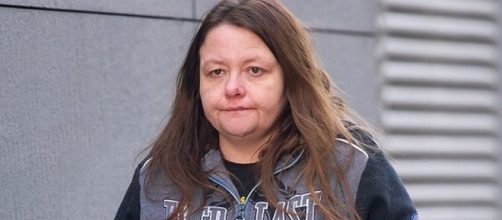 Dawn Davies foi condenada a 15 anos de pris&atilde;o por abusar sexualment de um menino (Cr&eacute;dito: Twitter/Mail Online)