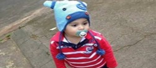 Pietro, o pequeno cinegrafista de banhos maternos (Foto: arquivo pessoal &ndash; Viviane Souza)