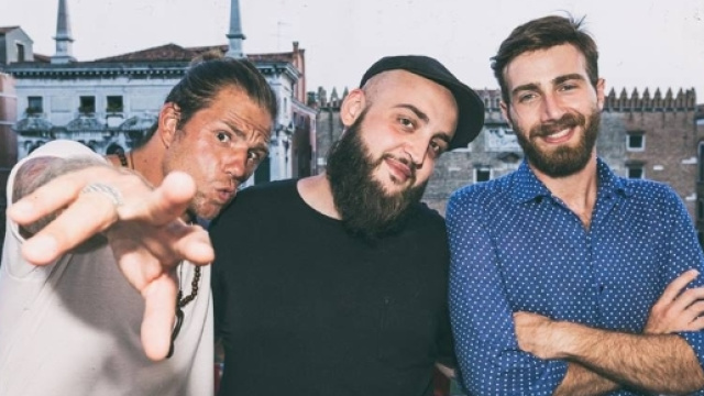 I tre cantanti scelti da Mara Maionchi per la categoria over uomini